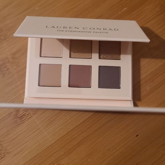 Lauren conrad Sunrise pallette NWOT - Picture 2 of 4